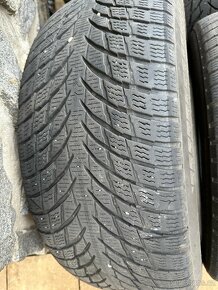 Zimní 4ks Nokian Tyres WR snowproof P  235/55 r17 103V XL - 3