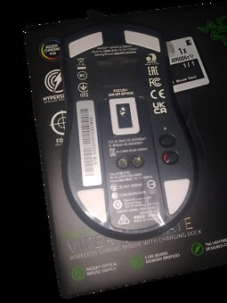 Herní Myš Razer Viper Ultimate + Mouse Dock - 3