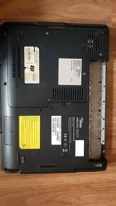 Fujitsu Siemens Amilo Pro V3205 - 3