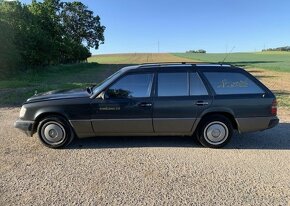 Mercedes Benz W124 300TD automat - pohřební - 3