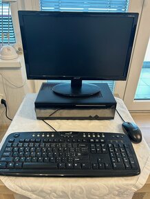 Kompletní set PC, Mini ITX PC +Monitor 19“ - 3