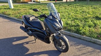 Yamaha Xmax 125 výbava TechMax - 3