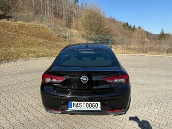 Opel Insignia 2.0 128kW Business Edition - 3