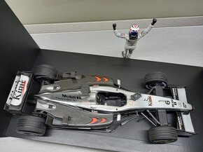 F1 MCLAREN MERCEDES MP4/17D 1.WIN RAIKKONEN MINICHAMPS 1:18 - 3