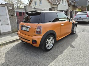 Mini Cooper S 135kW 2maj kůže panor. 137tkm - 3