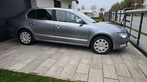 Superb 2.0 Tdi 103kw, 4x4, DSG, EXCLUSIVE - 3