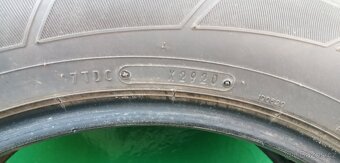 Bridgestone 235 /60 / R18

  - 3