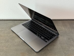 MacBook Pro 13" 2020 512GB / i5 / SG / 16GB - 3