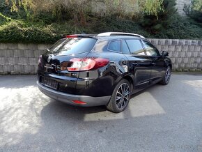 Renault Megane 1.5 dCi 110 NEZ. TOPENÍ automat r.v. 2014 - 3