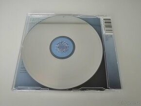 CD KYLIE MINOGUE - LOVE AT FIRST SIGHT - 3