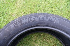 Prodám zimní  pneu Michelin 215/55/18 - 3