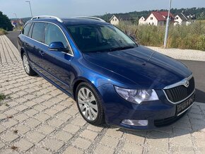 Škoda Superb II 2.0 TDI, Combi, navi, alu, tažné - 3