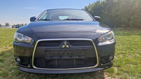 MITSUBISHI LANCER - 3