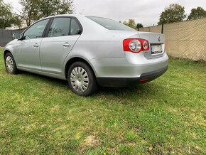 Vw Jetta 1.6i /75kw/2008 - 3