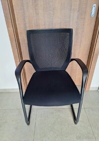 Sidiz conference chair/ original price 9800kc - 3