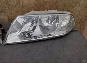 Komplet předních světel pro Škoda Octavia 2 - 3