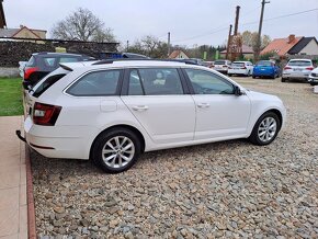 Škoda Octavia 1.6 TDi 85kW ČR STYLE - 3