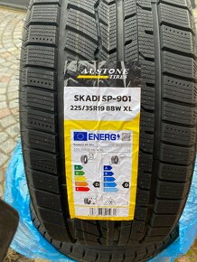 ZIMNÍ PNEUMATIKY 225/35R19 Austone SP901 88W XL - 3