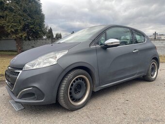 Peugeot 208. RV2016. Najeto 72000km - 3