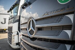 Predám Mercedes-Benz Actros L 1848 Mega+Náves Schmitz Varios - 3