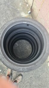 Letní pneu Bridgestone 255/40 r20 - 3