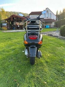 Prodám Vespa ET4 125 - 3