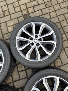 ORIGINÁL Alu Škoda HAWK R17, 5x112 - VČ. PNEU - 3