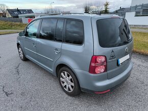 VW TOURAN 2.0 TDI 103kw DSG, r.v. 2008, NOVÁ STK, HIGHLINE - 3