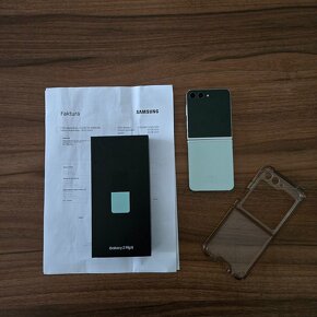 Samsung Galaxy Z Flip 5 5G - 512GB Mint / zelená + pouzdro - 3