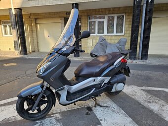 Yamaha Xmax 250i - 3