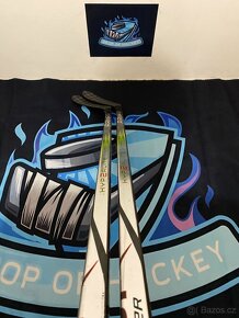 Hokejky Bauer Vapor Hyperlite2 Sr. P28 - 3