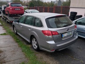 Subaru Legacy 2,0 benzín CVT - 3