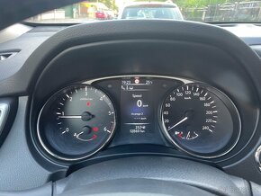 Nissan X-Trail 2.0 dCI 2017 Tekna 4x4 - 3