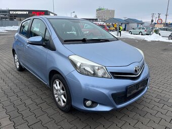 Toyota Yaris 1.0i - 3