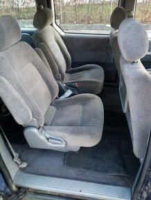 Kia Carnival 2,9 CRDI - 3