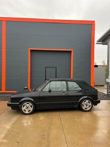 Volkswagen Golf 1 Cabrio - 3