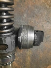 vstriky  bosch 038 130 073BCB   skoda vw 2.0tdi 100kw - 3