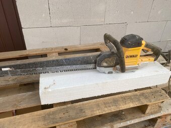 Pila Dewalt DWE398 QS - 3