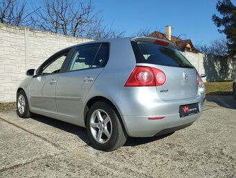 VOLKSWAGEN GOLF 1,6 NOVÁ STK,PO VELKÉM SERVISE - 3