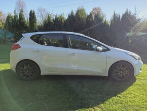 Kia Ceed 1.6 CRDI - 3