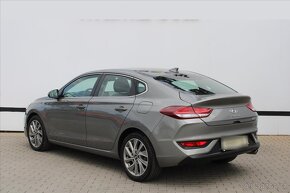 Hyundai i30 1.4 T-GDI 103kW FASTBACK ČR (2019) - 3