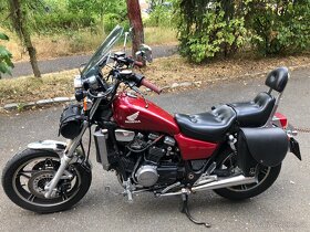 Honda magna 750 - 3