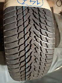 225/45R17" Nokian. Zimní. 1ks. - 3