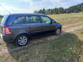 Opel Zafira 1.7 CDTI, 81kW, 7 míst - 3