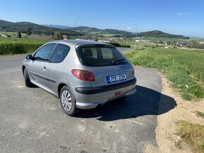 Peugeot 206 - 3