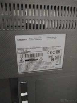 Samsung UE50KU6072U


 - 3