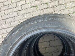 Sada zimních pneu Hankook 245/45/18, cca 4 mm - 3