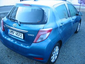 Yaris 1.3i,kamera,ČR,1 majitel,servis TOYOTA - 3