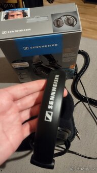 Studiová sluchátka Sennheiser HD 380 pro - 3