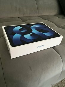 Apple iPad Air 2022 5 generace 256GB Wi-Fi - 3